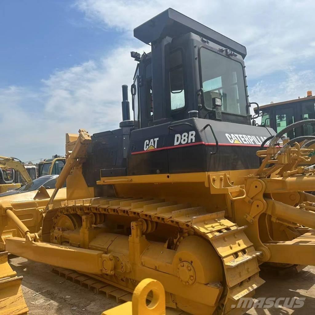 CAT D 8 R Kāpurķēžu buldozeri