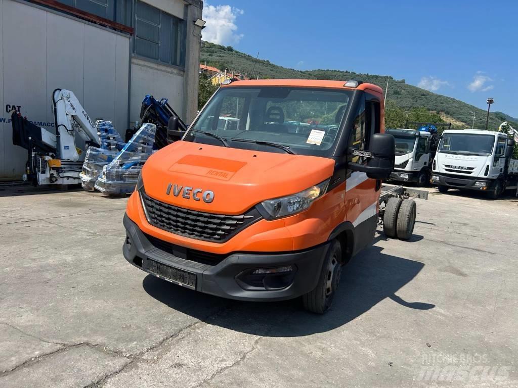 Iveco Daily 35-140 Furgons