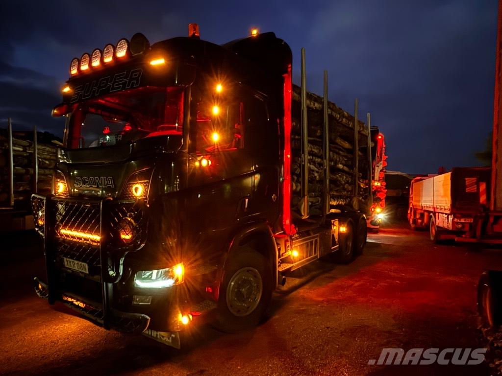 Scania R580B6X4HB Kokvedēji