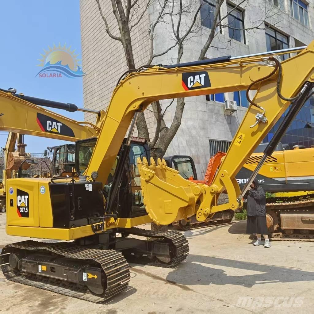 CAT 307.5 Kāpurķēžu ekskavatori