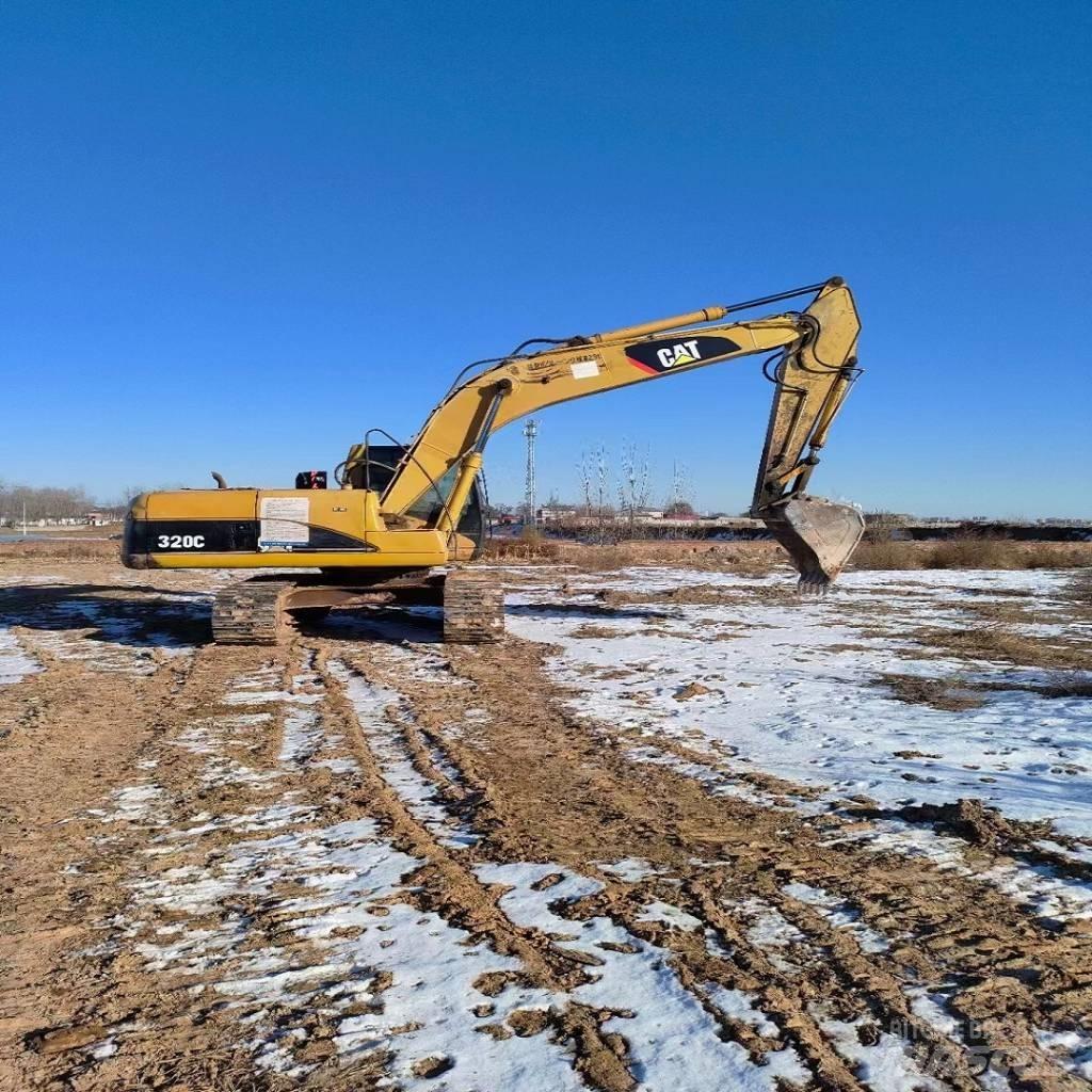 CAT 320 C Kāpurķēžu ekskavatori