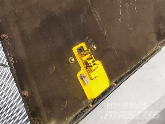 JCB 540-70 mask Kabīnes un interjers
