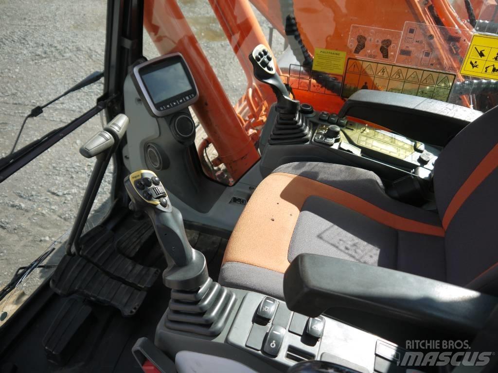 Doosan DX 225 LC-3 Kāpurķēžu ekskavatori