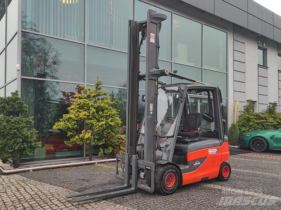 Linde E30L-01 Elektriskie iekrāvēji