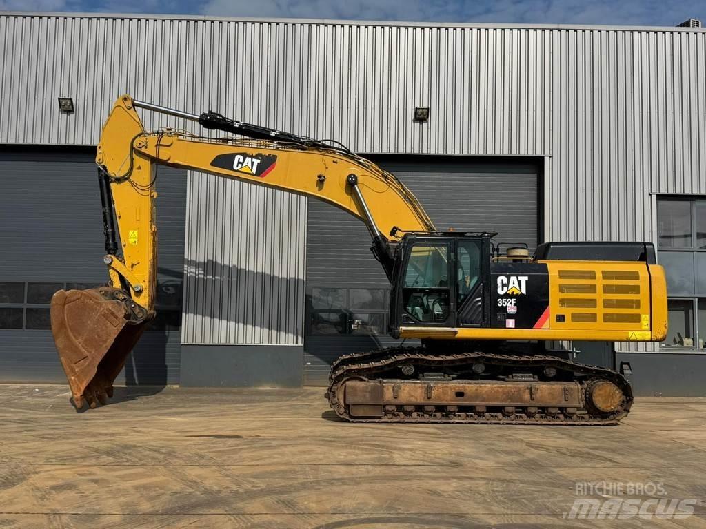 CAT 352F Īpašie ekskavatori