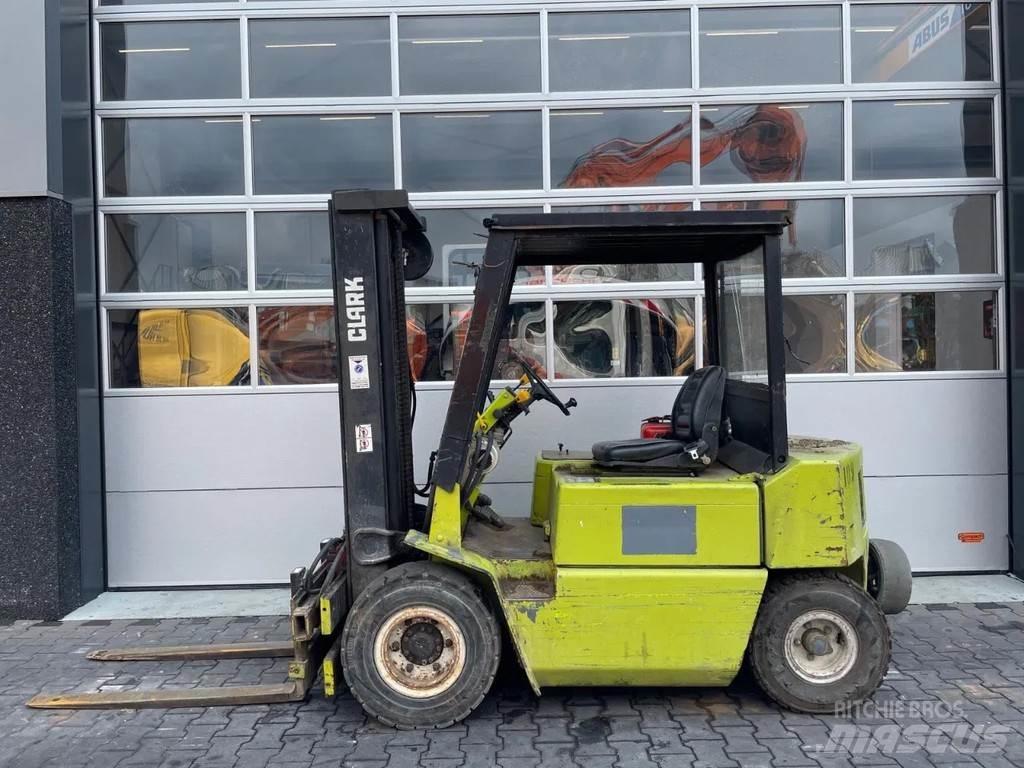 Clark DPM20N Autokrāvēji - citi