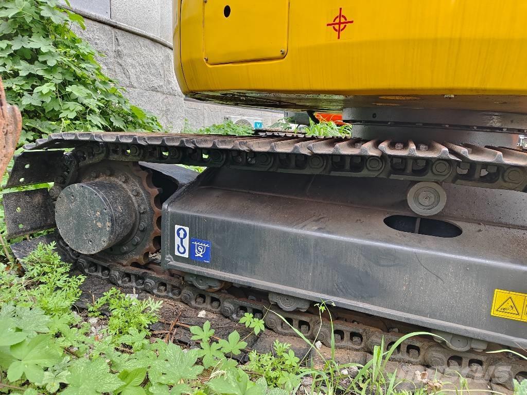 Komatsu PC 78 US Vidēja lieluma ekskavatori 7 t - 12 t