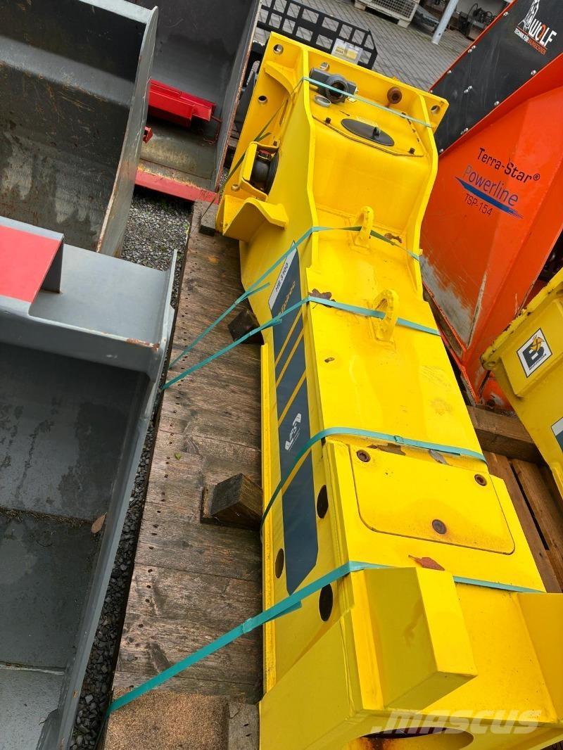 Epiroc HB3100 Āmuri/Drupinātāji