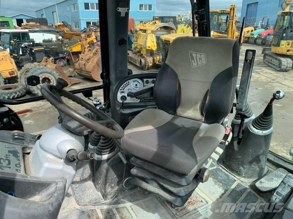 JCB 3 CX Super Ekskavatori-iekrāvēji