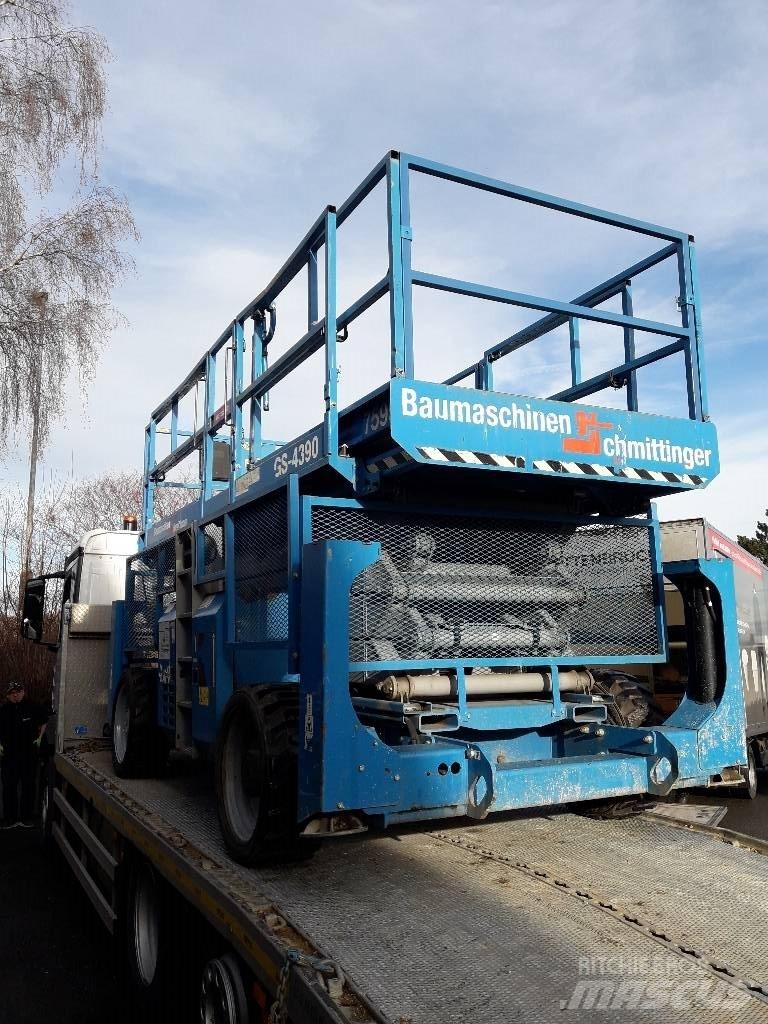 Genie GS 4390 RT Šķerveida pacēlāji