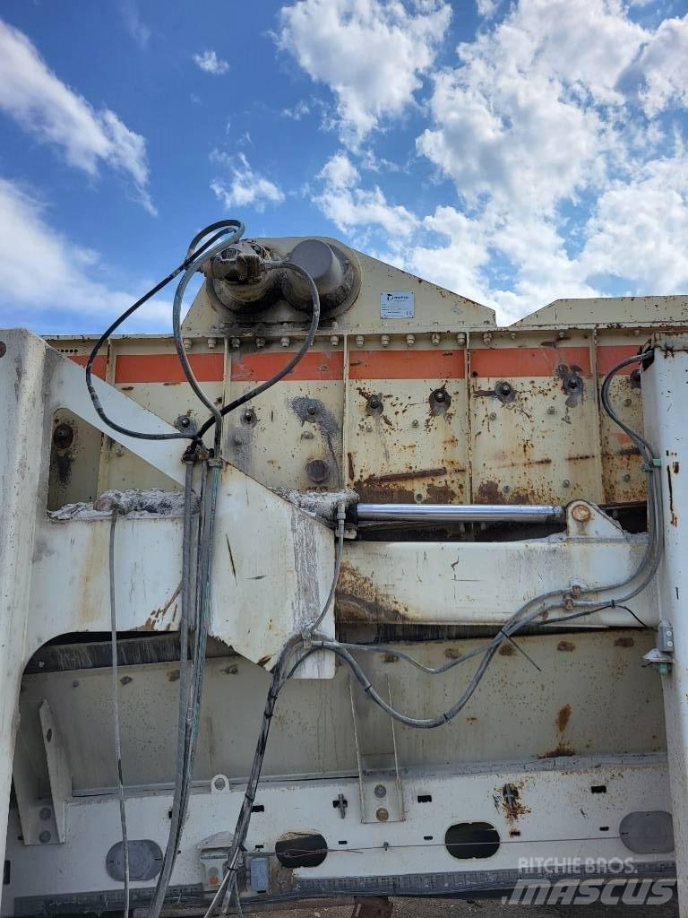 Metso LT 300 GPB Mobilie drupinātāji