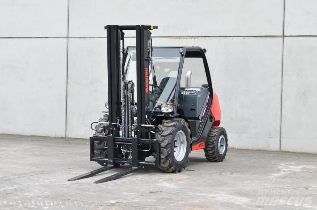 Manitou MC 25-4 Tehnika ar dīzeļa dzinēju