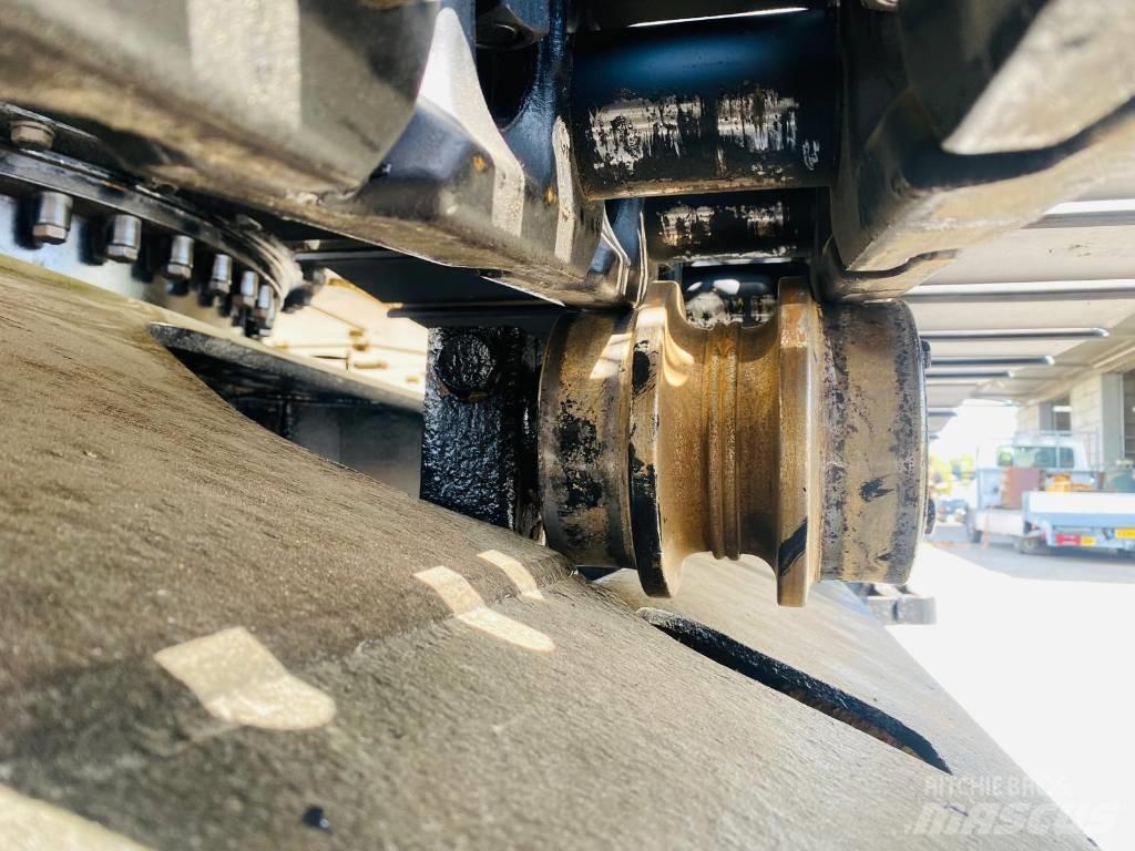 CAT 329e lre Ekskavatori tālās sniedzamības darbiem