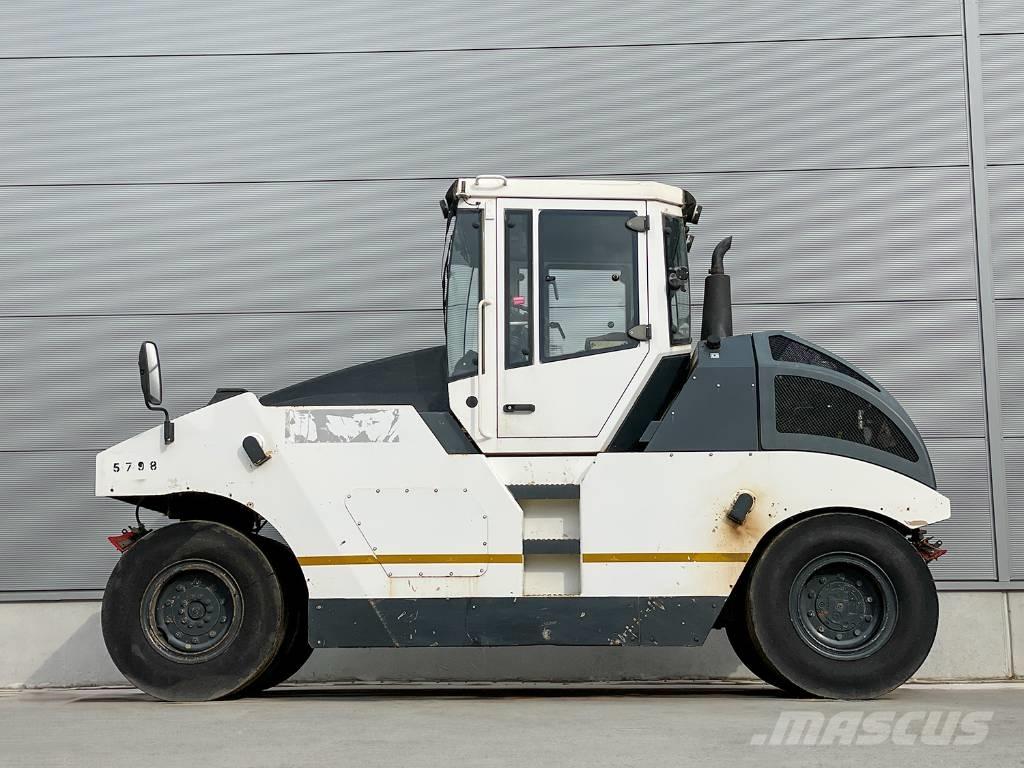 Bomag BW 24 RH Pneimatiskie veltņi