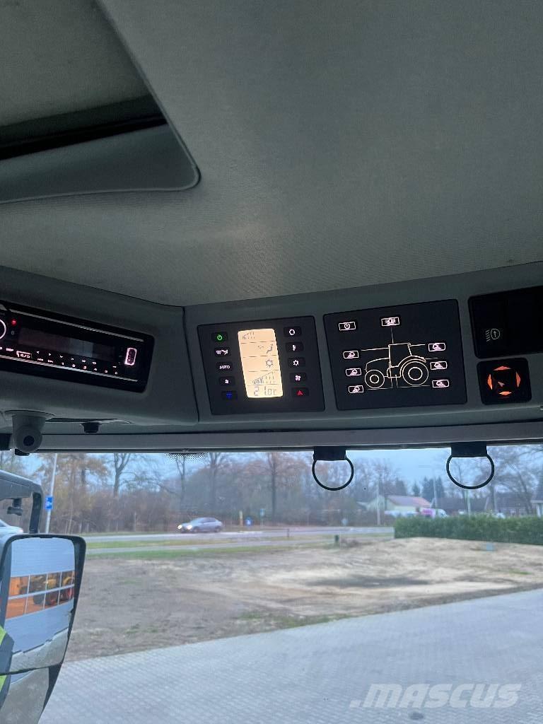 CLAAS Arion 660 Traktori