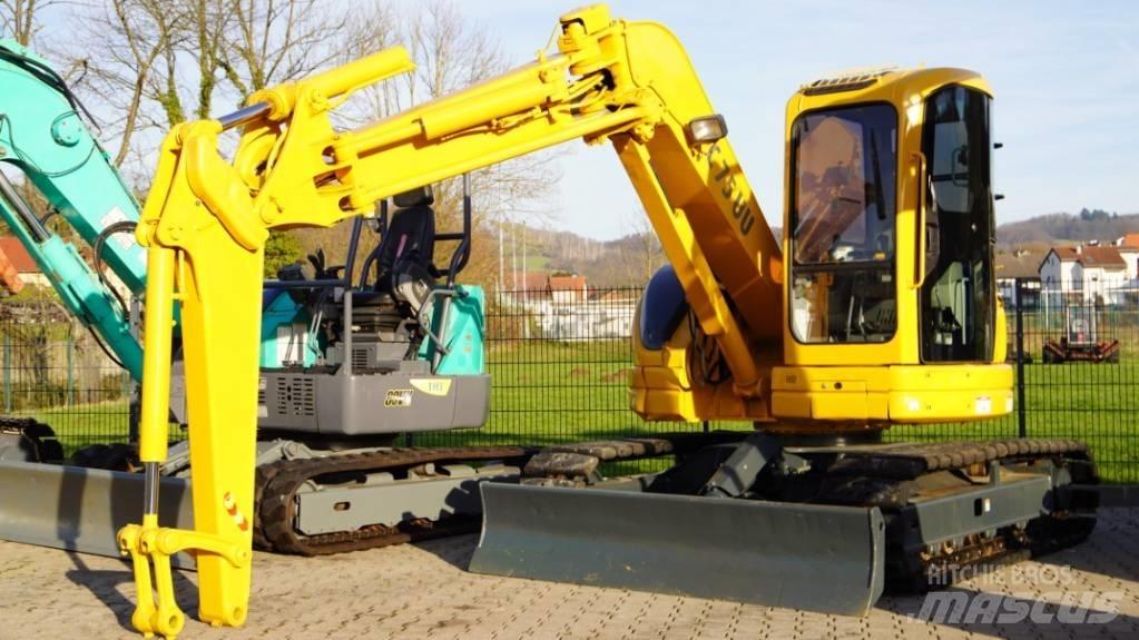 Komatsu PC 75 UU-3 Vidēja lieluma ekskavatori 7 t - 12 t