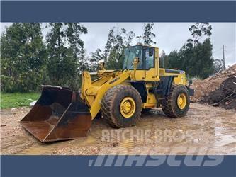 Komatsu WA 470 Iekrāvēji uz riteņiem