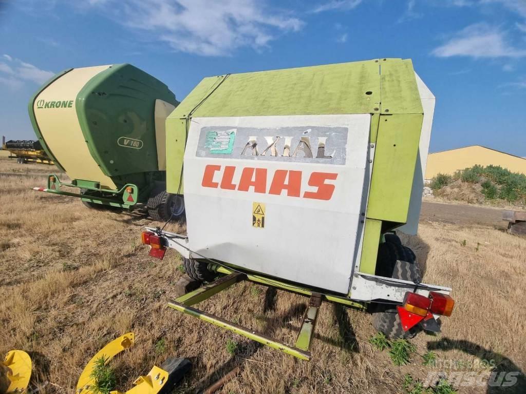 CLAAS Rollant 240 Rituļu preses
