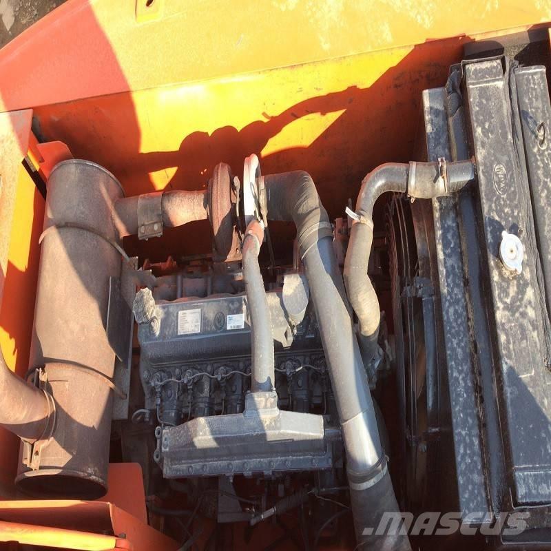 Doosan dh220lc-7 Kāpurķēžu ekskavatori