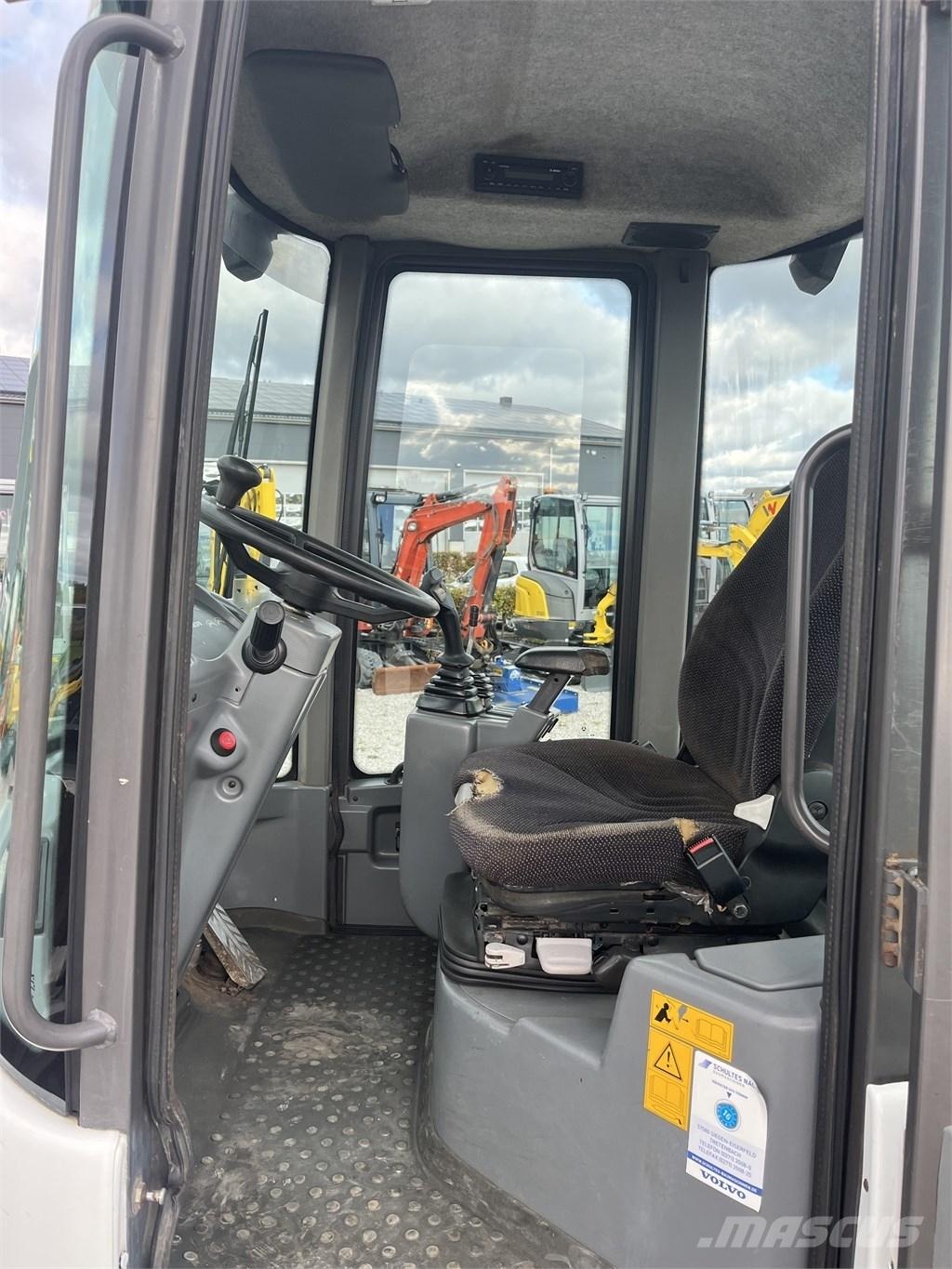Volvo L 35 B Iekrāvēji uz riteņiem
