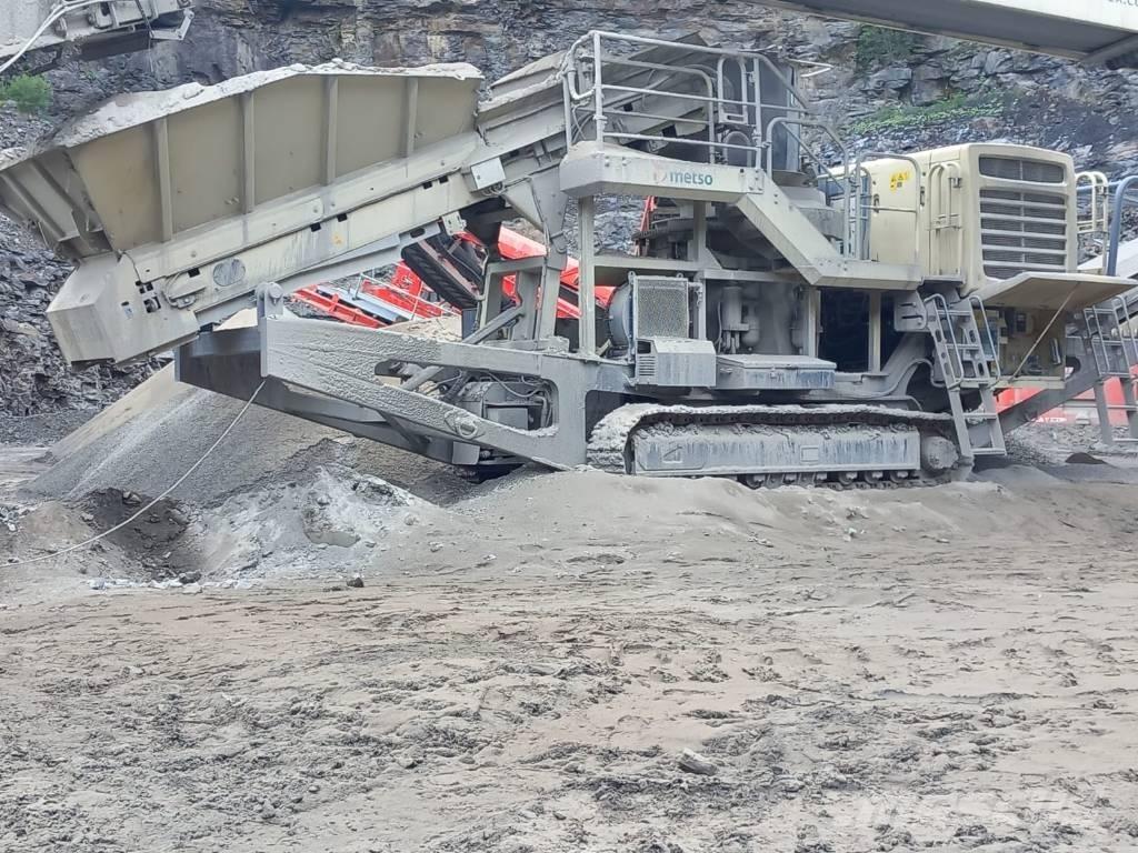 Metso LT 200 HP Mobilie drupinātāji