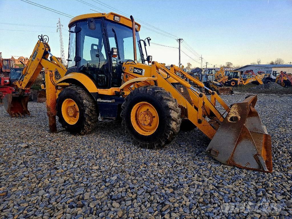 JCB 3 CX Super Ekskavatori-iekrāvēji