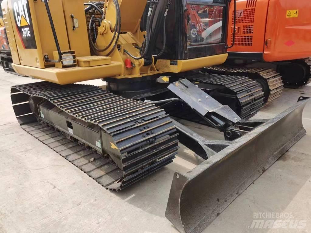 CAT 307 E Mini ekskavatori < 7 t