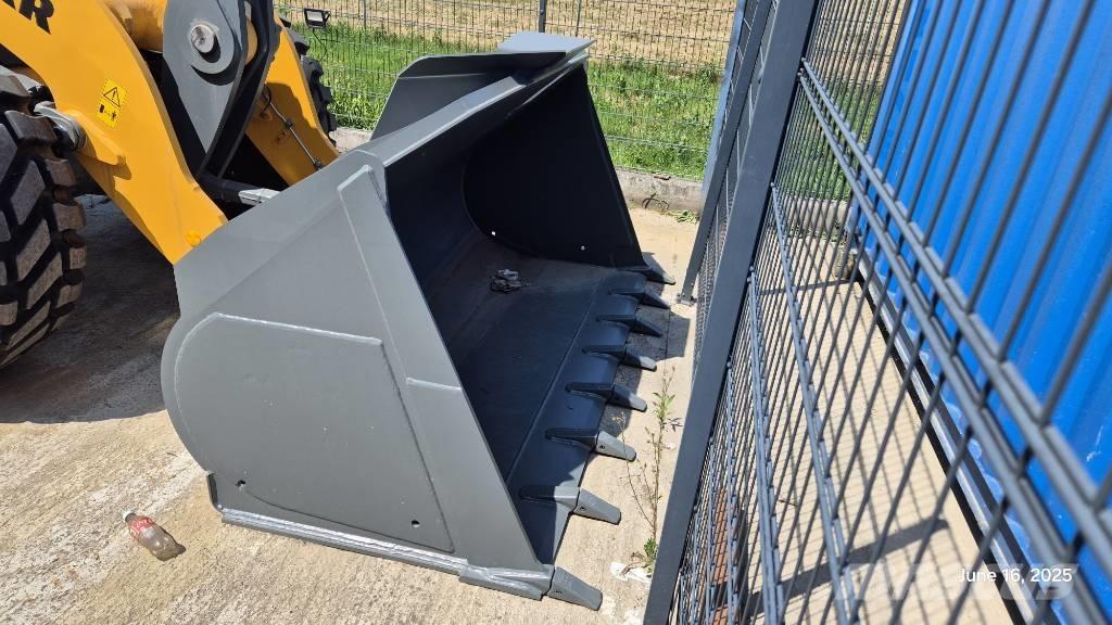 Liebherr L546 Iekrāvēji uz riteņiem