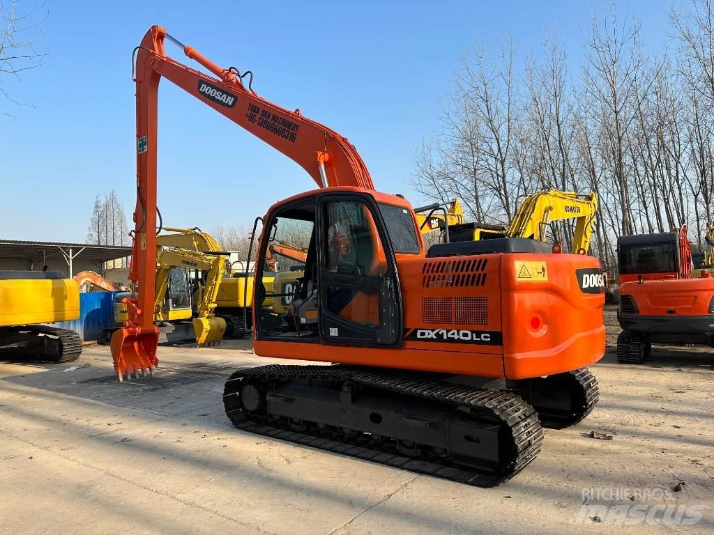 Doosan DX140 Mini ekskavatori < 7 t