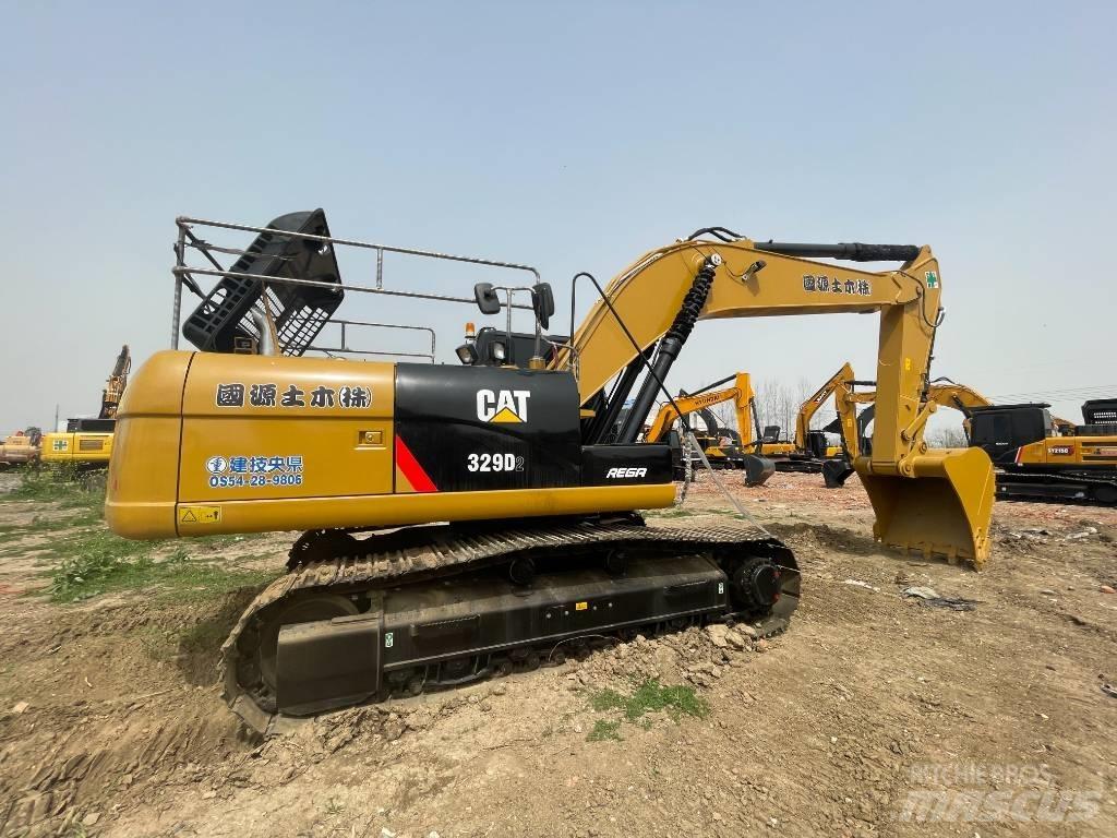 CAT 329D2 Kāpurķēžu ekskavatori