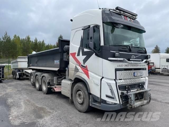 Volvo FH 13 Treileri ar āķi