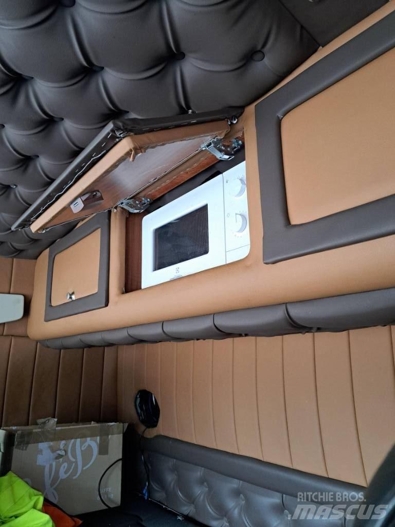 Volvo FH 540 Plogbil Treileri ar āķi