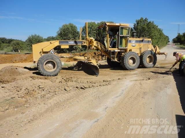 CAT 140H Greideri