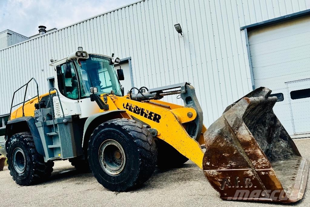 Liebherr L 566 Iekrāvēji uz riteņiem
