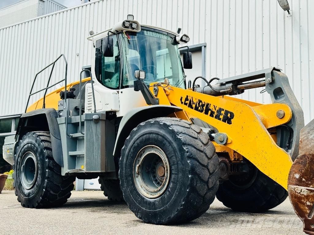 Liebherr L 566 Iekrāvēji uz riteņiem
