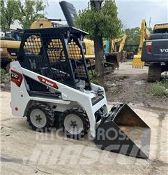 Bobcat S70 Lietoti riteņu kompaktiekrāvēji
