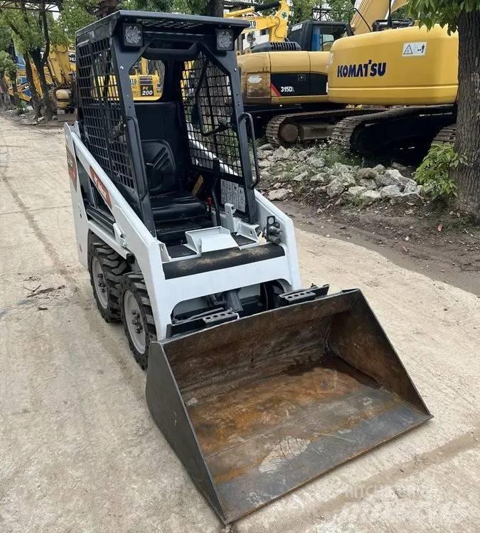 Bobcat S70 Lietoti riteņu kompaktiekrāvēji