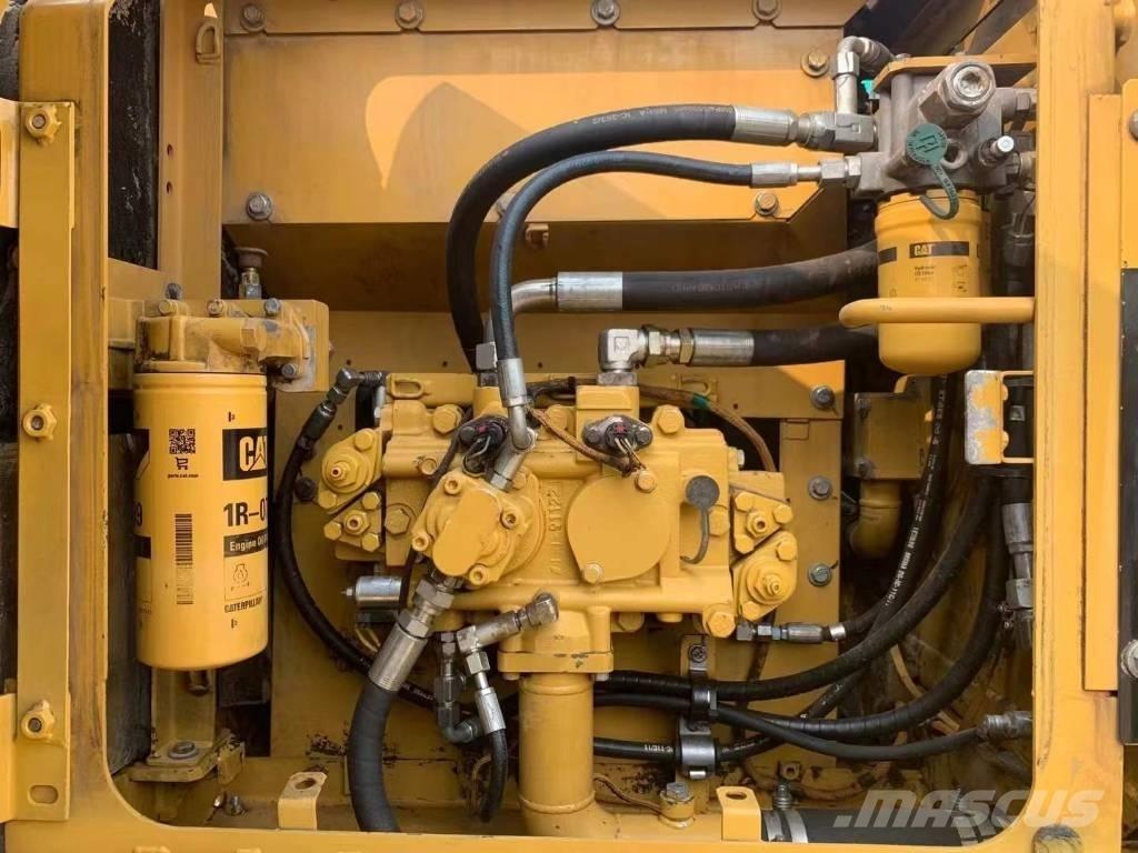 CAT 315 D L Kāpurķēžu ekskavatori