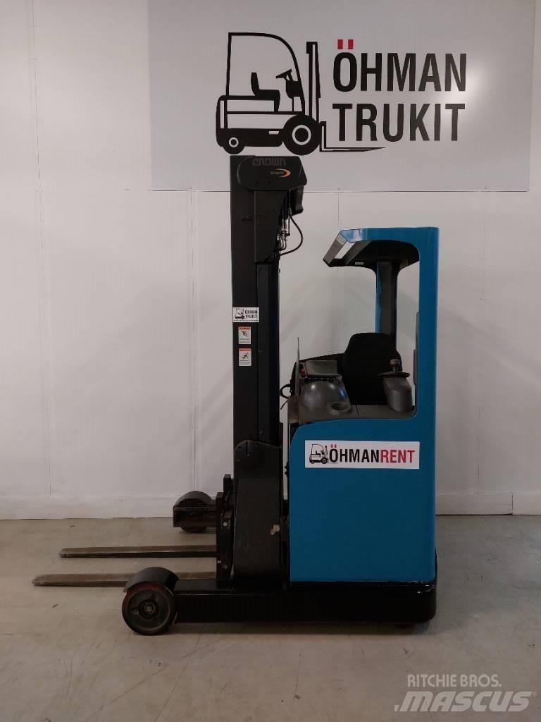 Crown ESR 4500 Lielaugstuma pārvadātājs