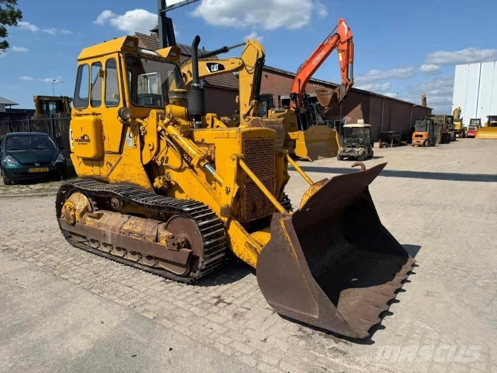 CAT 941 Kāpurķēžu iekrāvēji