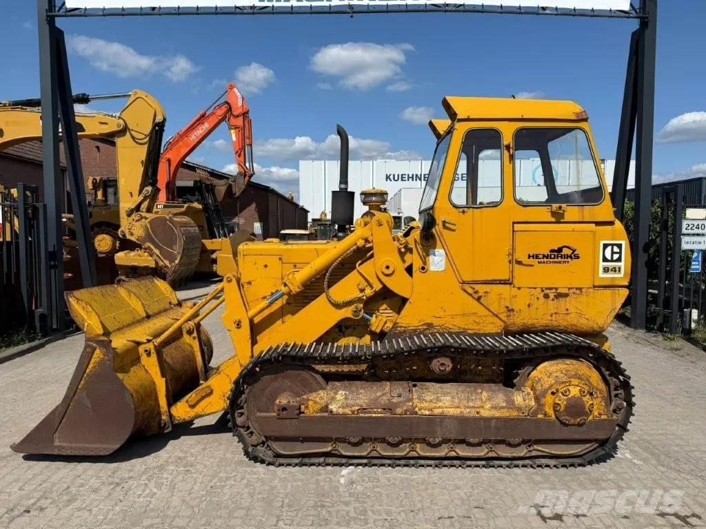CAT 941 Kāpurķēžu iekrāvēji