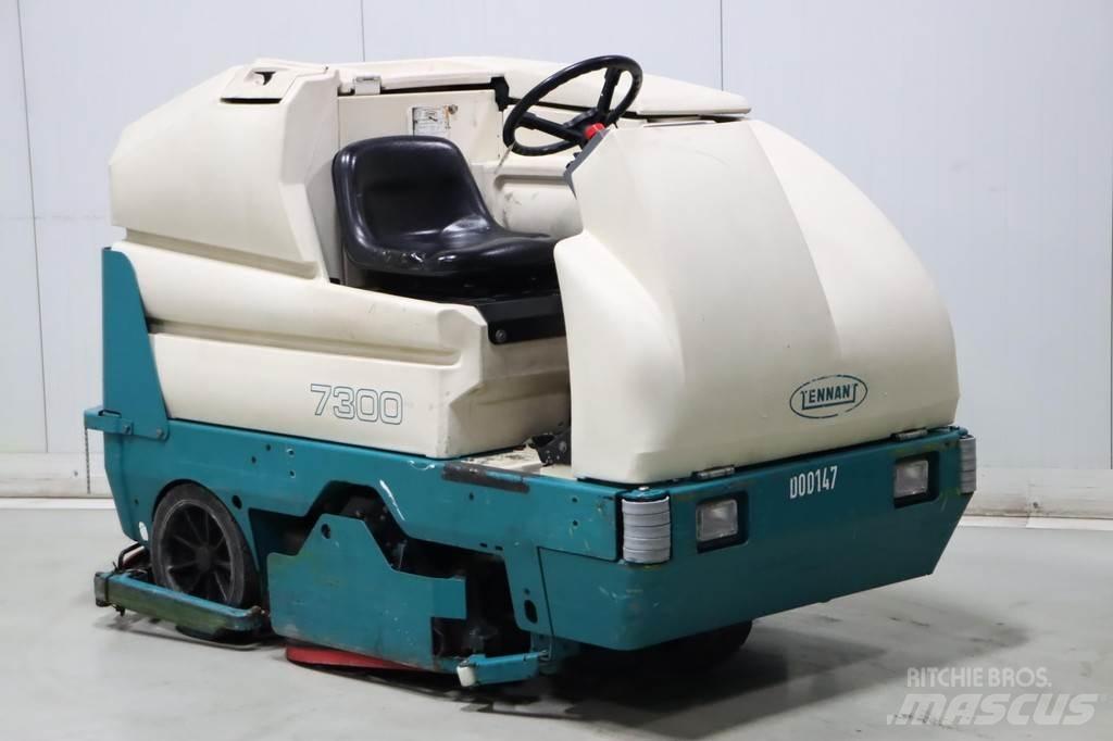 Tennant 7300E Ielu tīrīšanas mašīnas