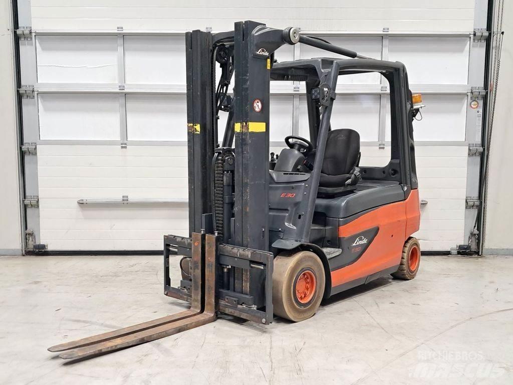 Linde E30L-01 Elektriskie iekrāvēji