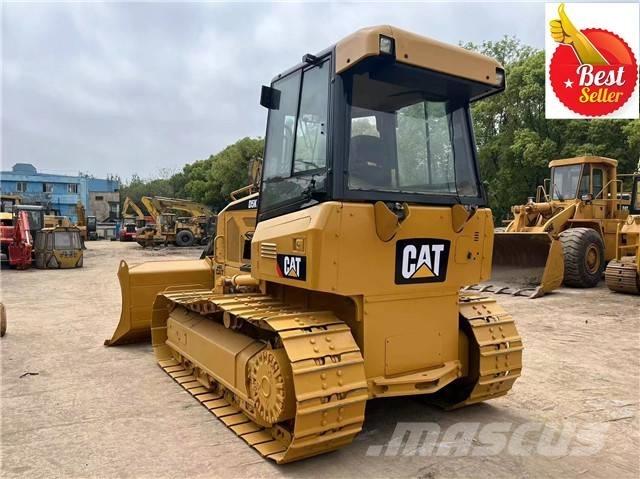 CAT D 5 K Kāpurķēžu buldozeri