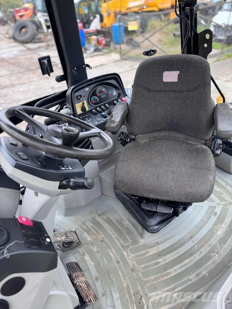 CAT 428 E Ekskavatori-iekrāvēji