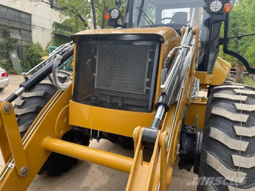 JCB 4 CX Ekskavatori-iekrāvēji