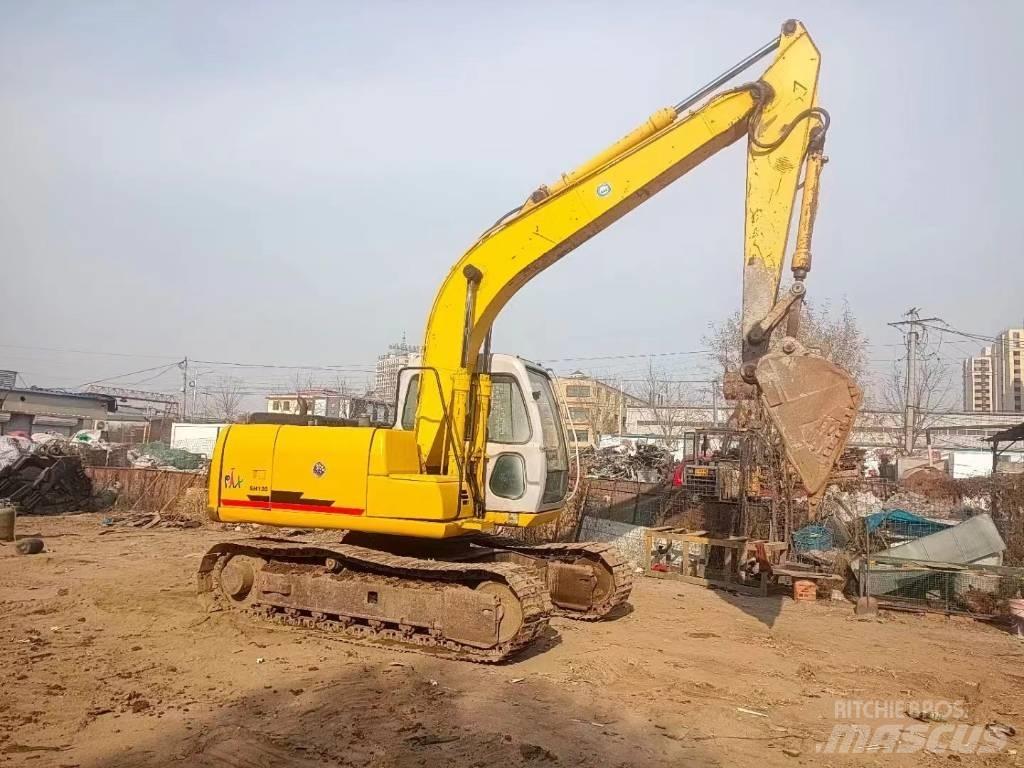 Sumitomo SH120 Kāpurķēžu ekskavatori