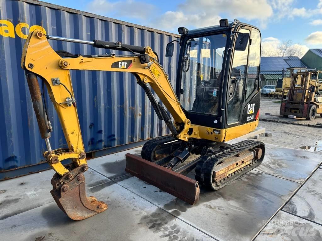CAT 302.4 D Mini ekskavatori < 7 t