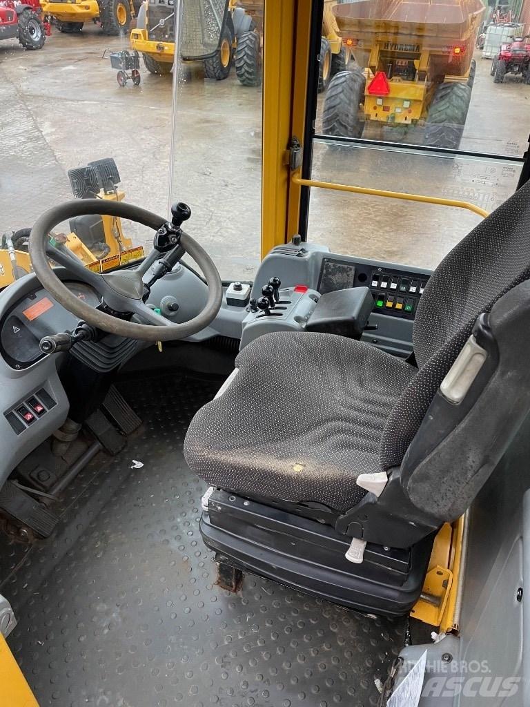 Volvo L60E Iekrāvēji uz riteņiem
