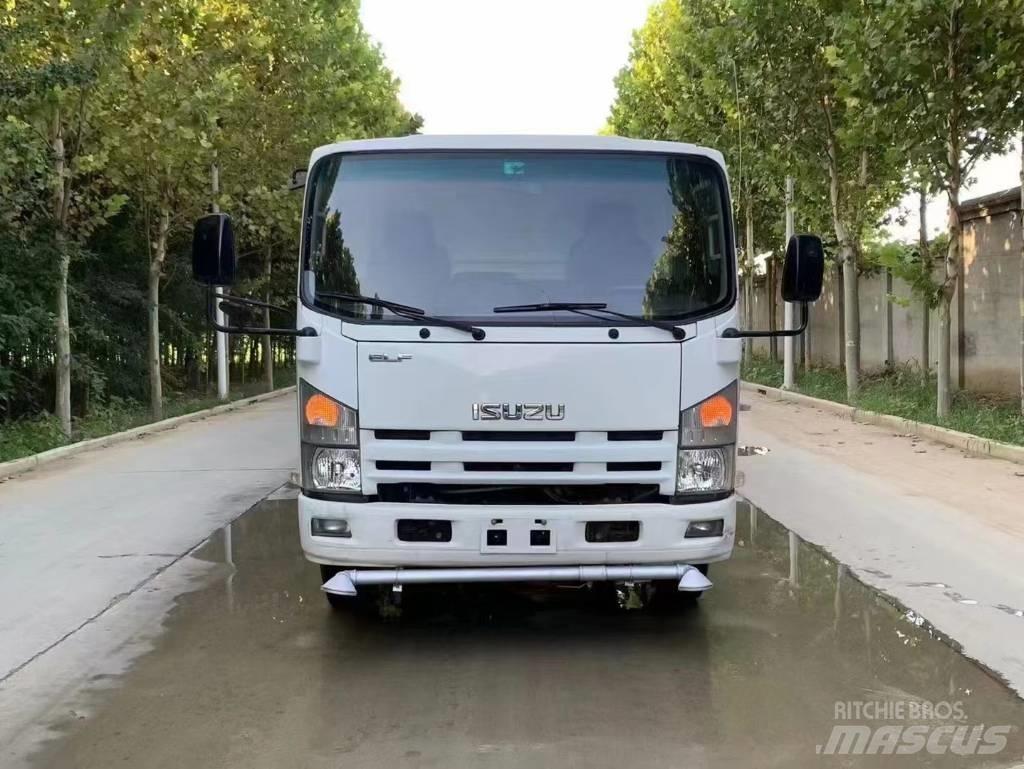 Isuzu ELF Pilsētas atkritumvedēji